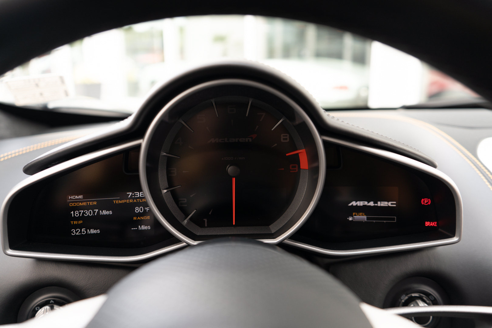 Used 2012 McLaren MP4-12C Coupe RWD image 13