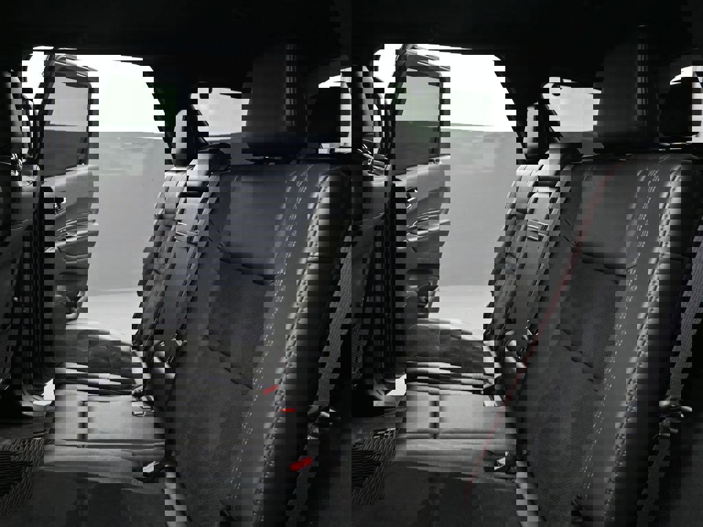 Used 2021 Dodge Durango R/T w/ Blacktop Package image 16