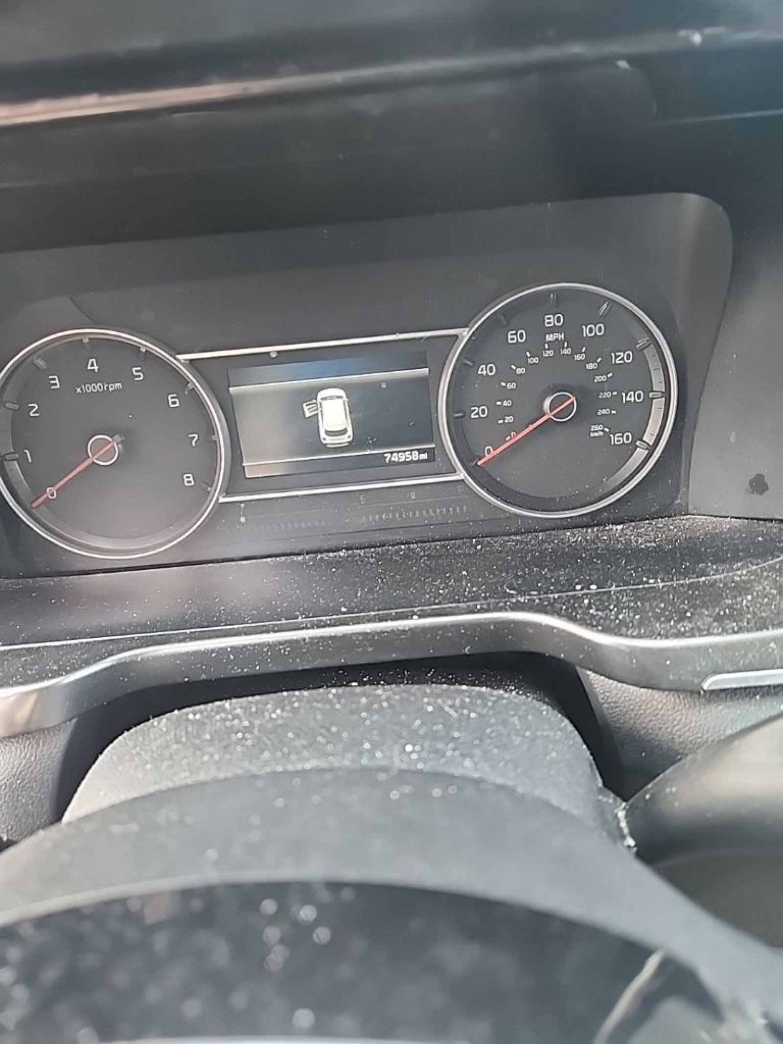 Used 2022 Kia Sorento LX image 4