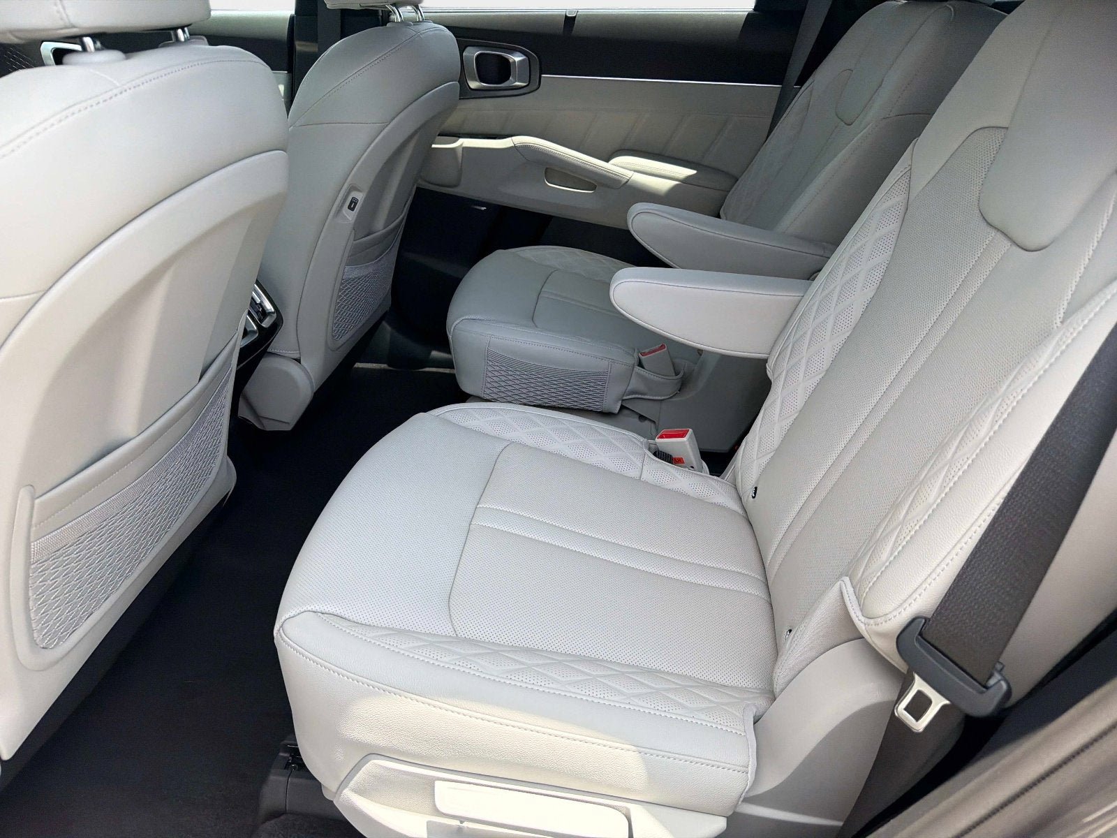 New 2026 Kia Sorento SX Prestige AWD/4WD image 11