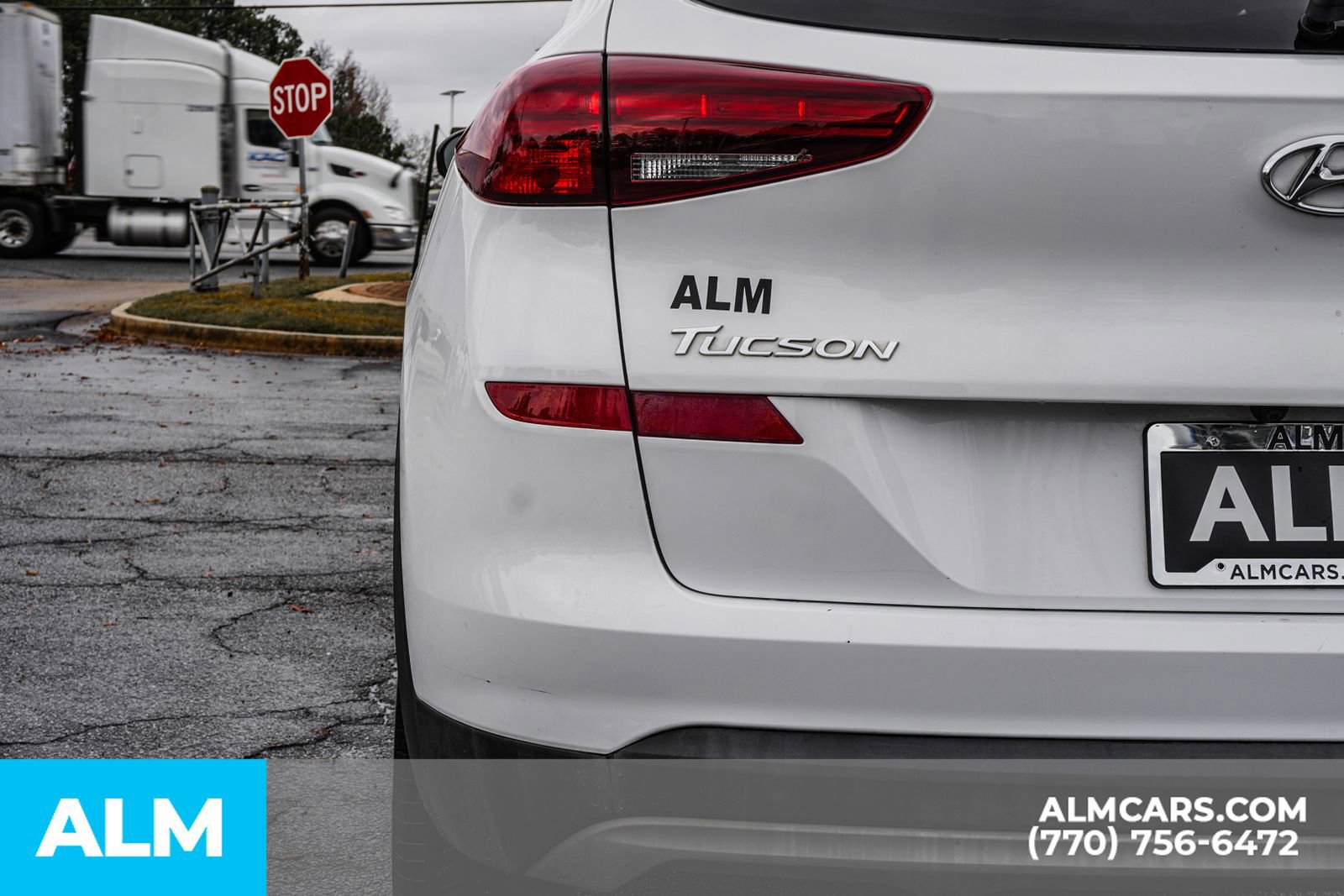 Used 2019 Hyundai Tucson Sport w/ Cargo Package image 17