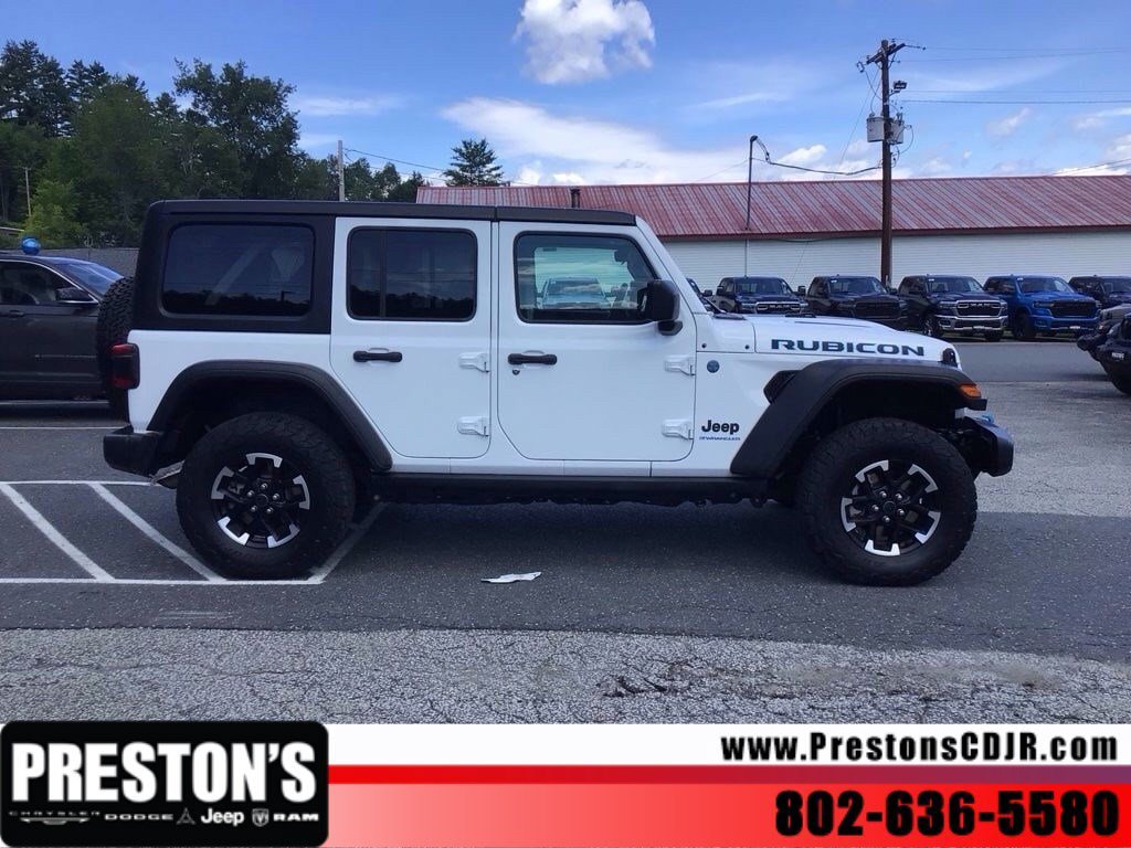 Used 2024 Jeep Wrangler Unlimited Rubicon 4xe AWD/4WD image 7
