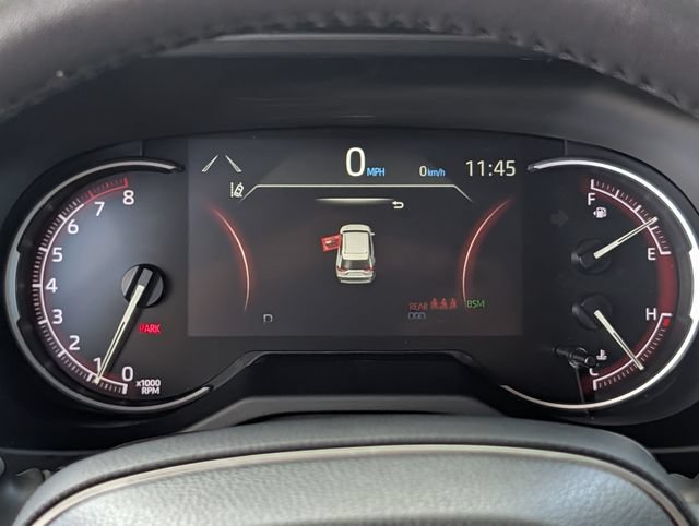 Used 2025 Toyota RAV4 XLE Premium FWD image 21