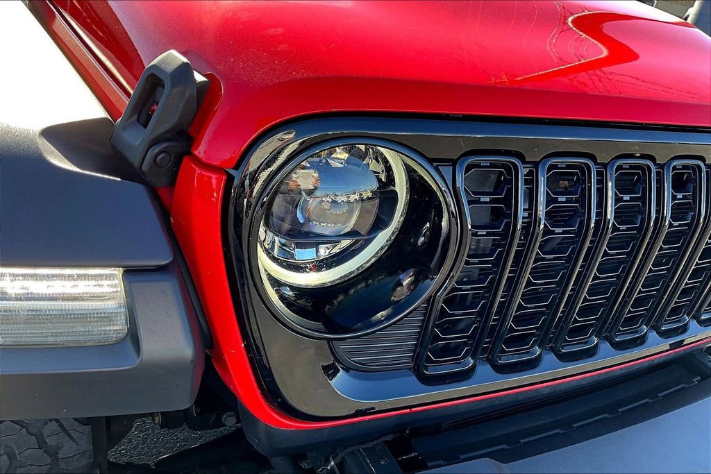 Used 2024 Jeep Wrangler Willys image 33