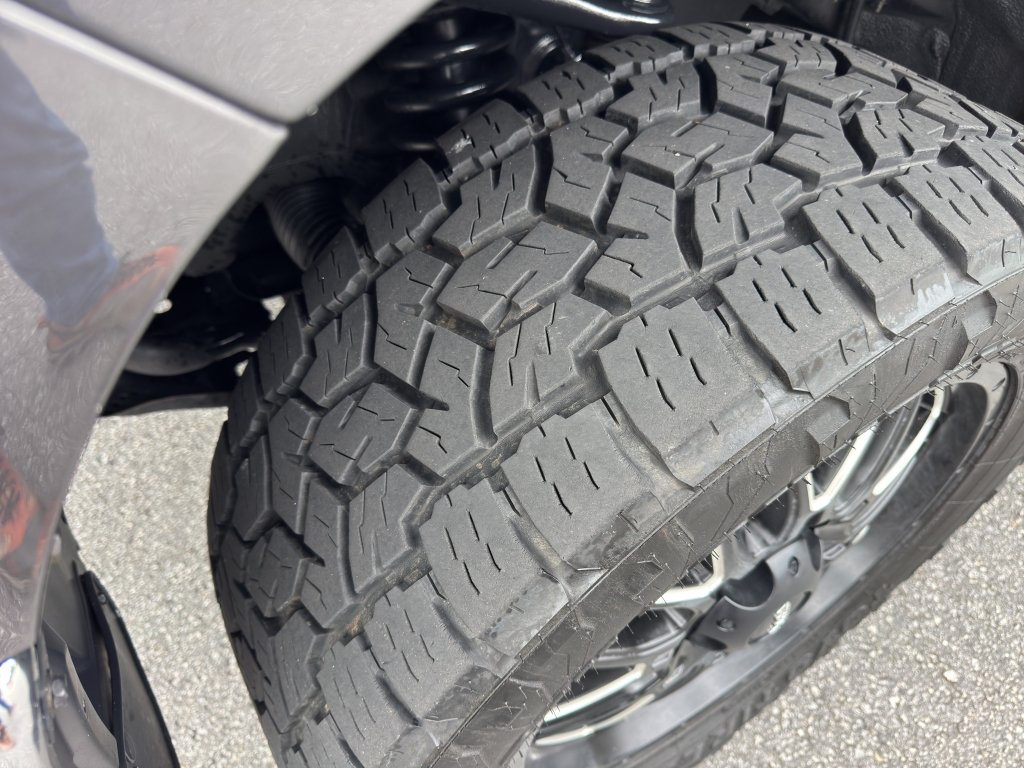 Used 2019 Toyota Tundra SR5 w/ SR5 Upgrade Package AWD/4WD image 15