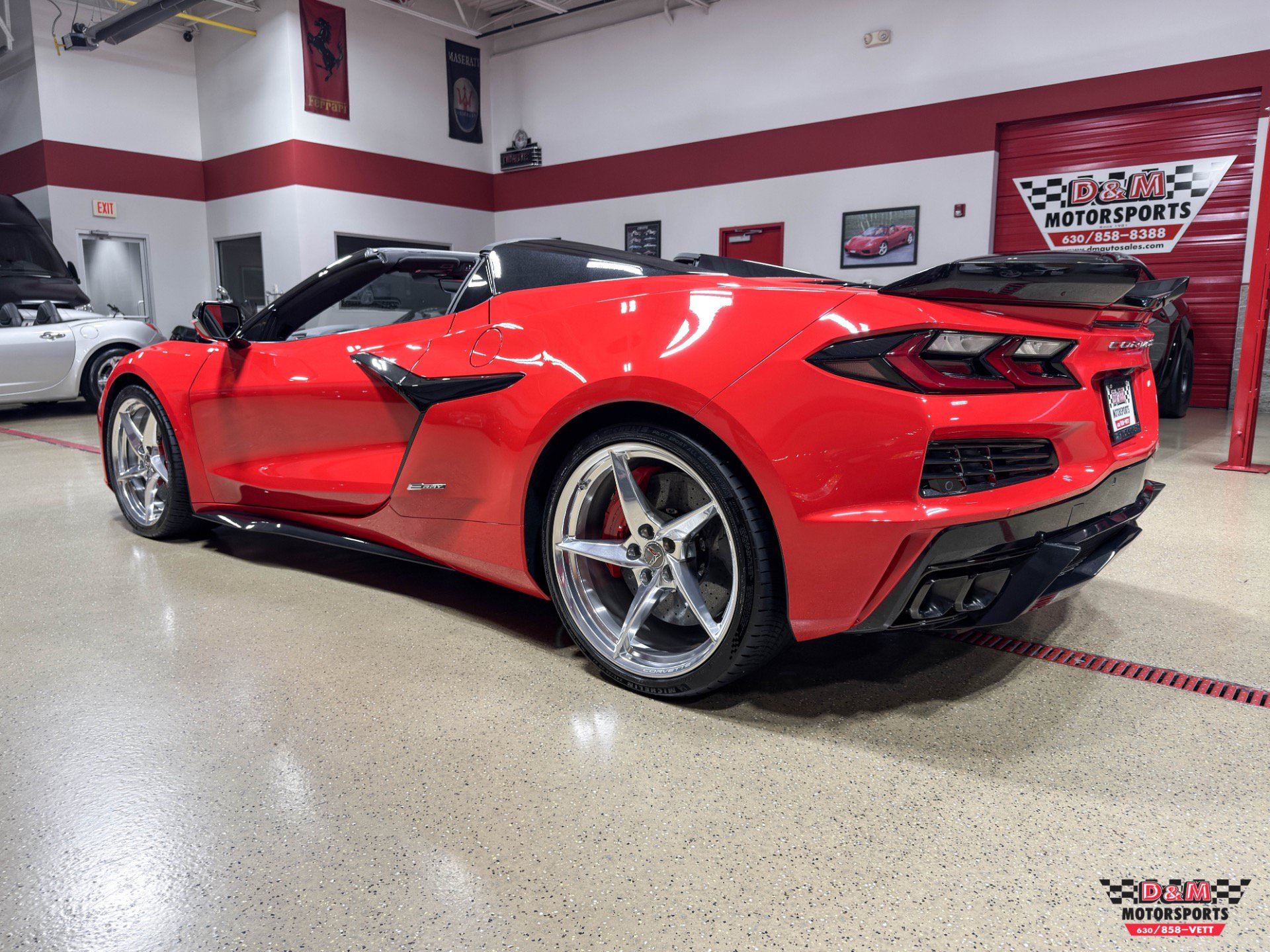 Used 2024 Chevrolet Corvette E-Ray AWD/4WD image 3