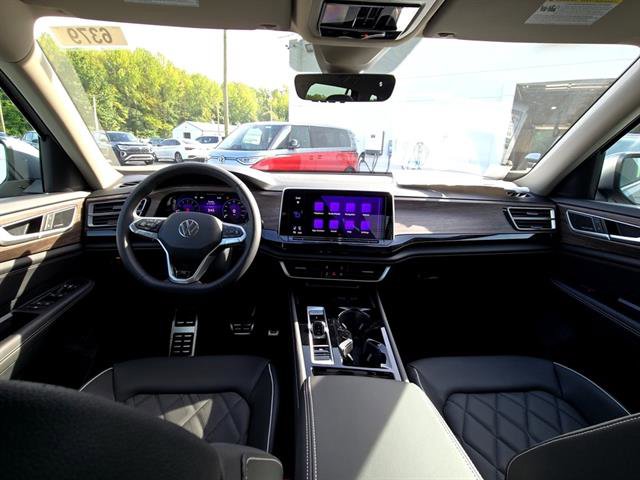 New 2026 Volkswagen Atlas SEL Premium R-Line image 9