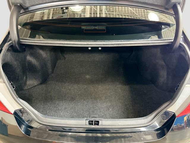 Used 2015 Toyota Camry XLE FWD image 7
