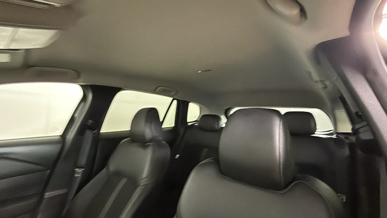 Used 2025 MAZDA CX-50 AWD 2.5 S w/ Preferred Package image 15