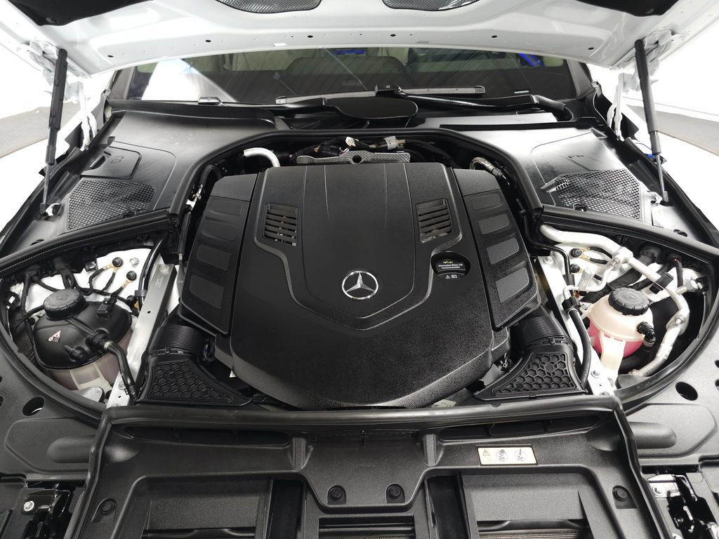 Used 2024 Mercedes-Benz Maybach S 580 4MATIC image 40