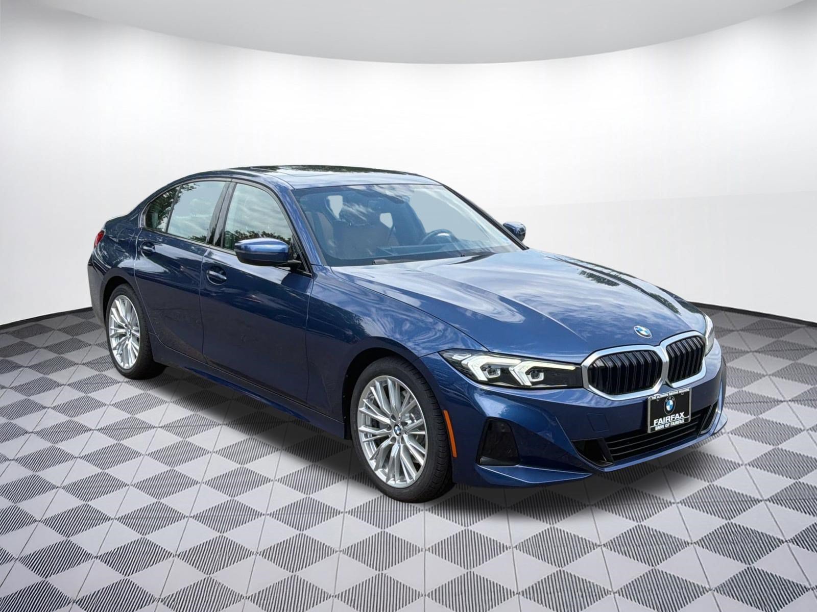 Certified 2023 BMW 330i Sedan w/ Premium Package RWD image 7