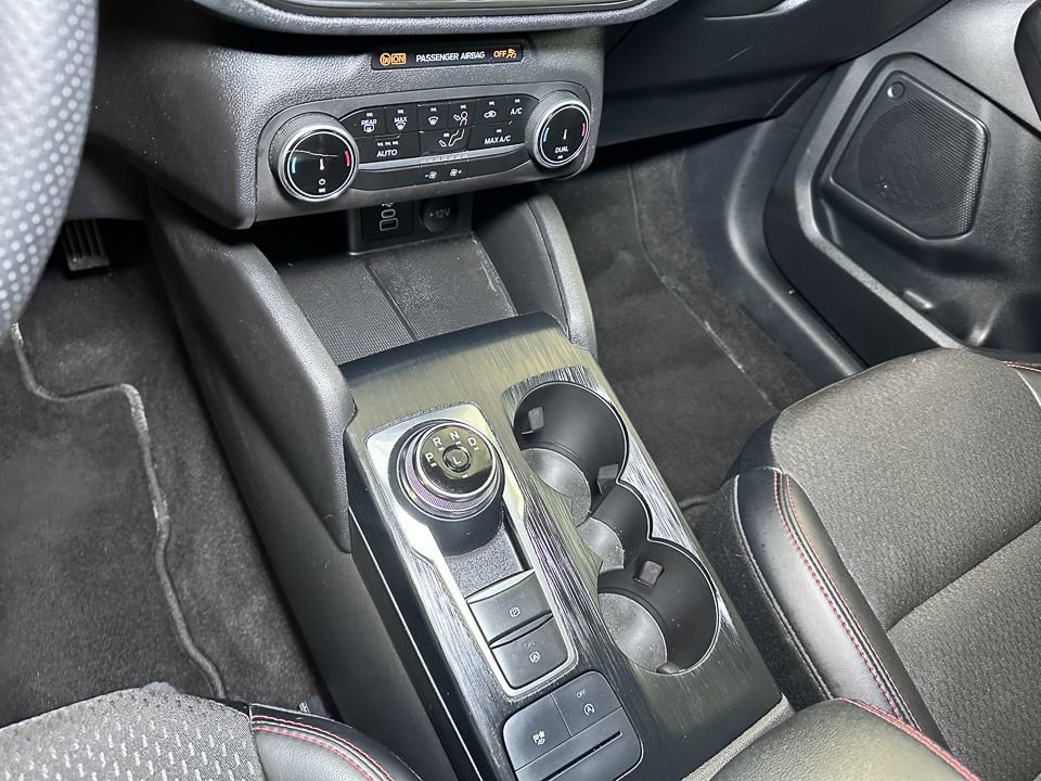 Certified 2025 Ford Escape ST-Line image 39