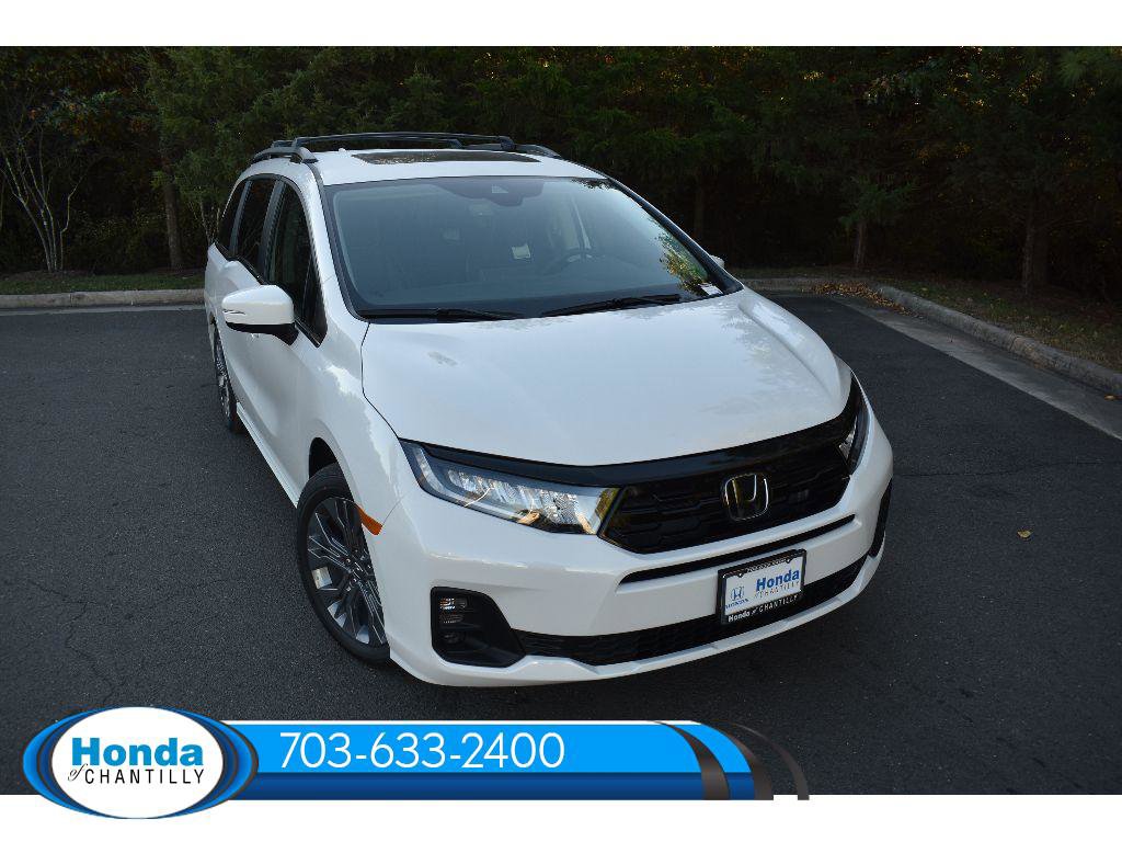 New 2026 Honda Odyssey Touring image 2