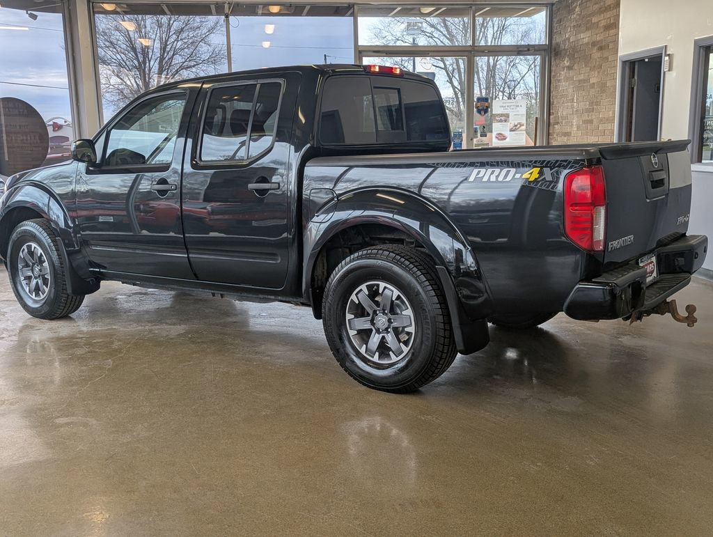 Used 2019 Nissan Frontier PRO-4X image 4