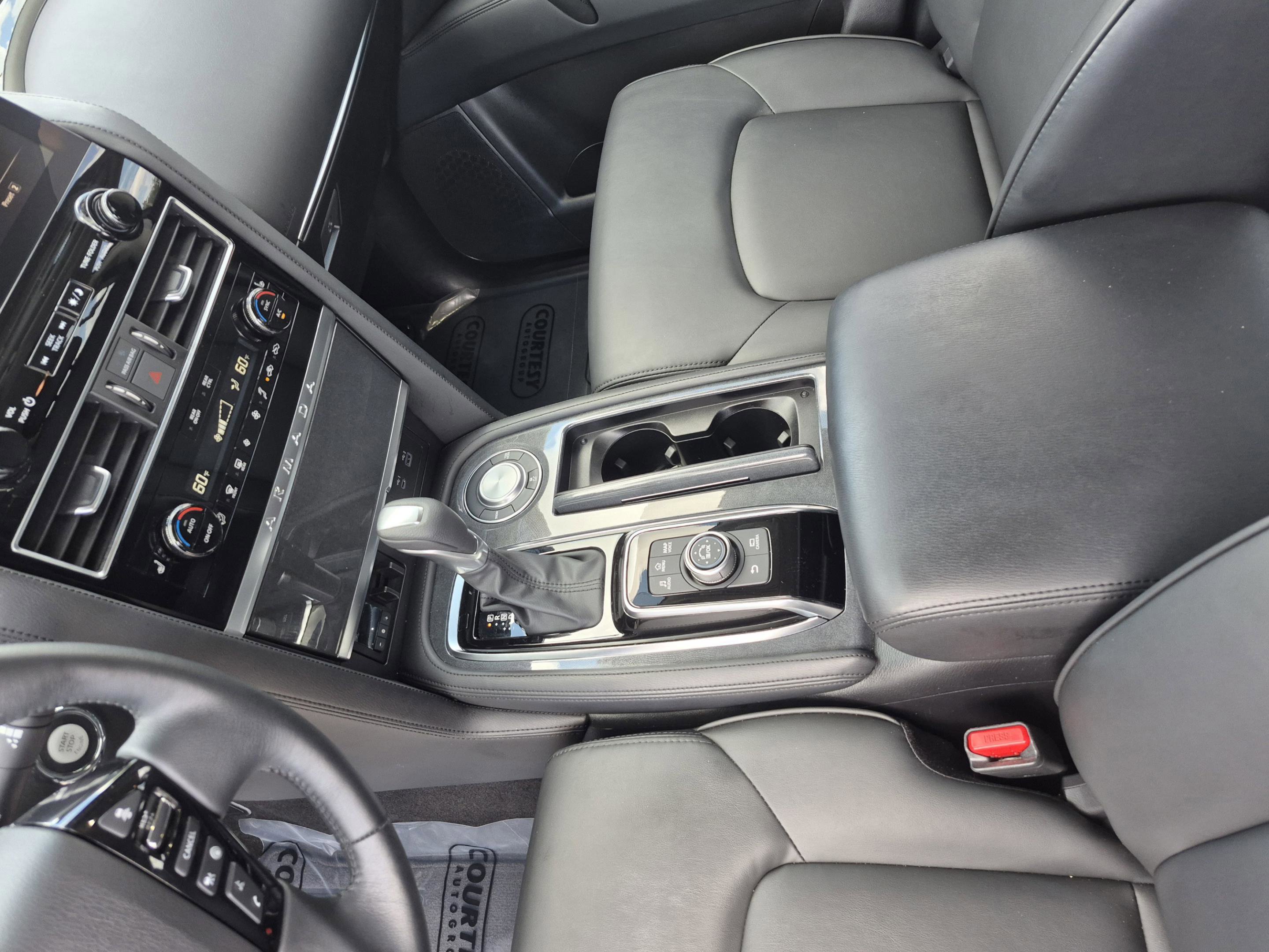 Certified 2024 Nissan Armada SV w/ Cargo Package RWD image 23