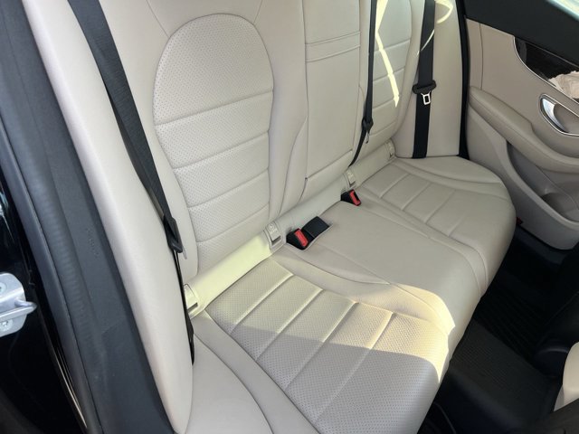 Used 2018 Mercedes-Benz C 300 4MATIC Sedan image 27
