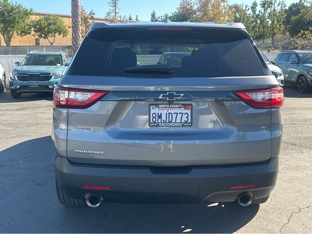 Used 2020 Chevrolet Traverse LS w/ LPO, Black Accent Package image 5