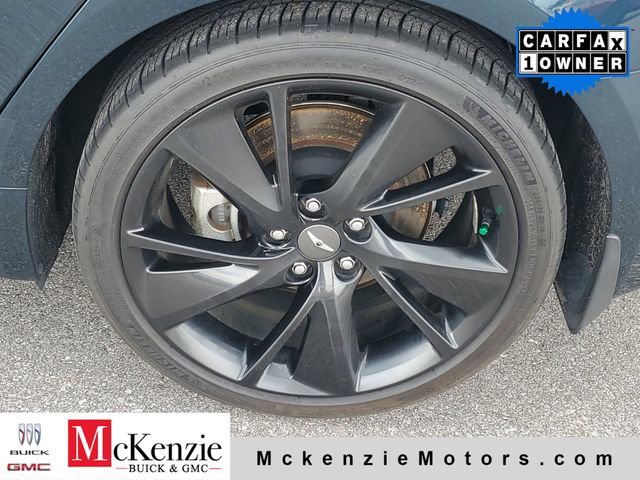 Used 2023 Genesis G70 2.0T w/ Sport Prestige Package RWD image 30