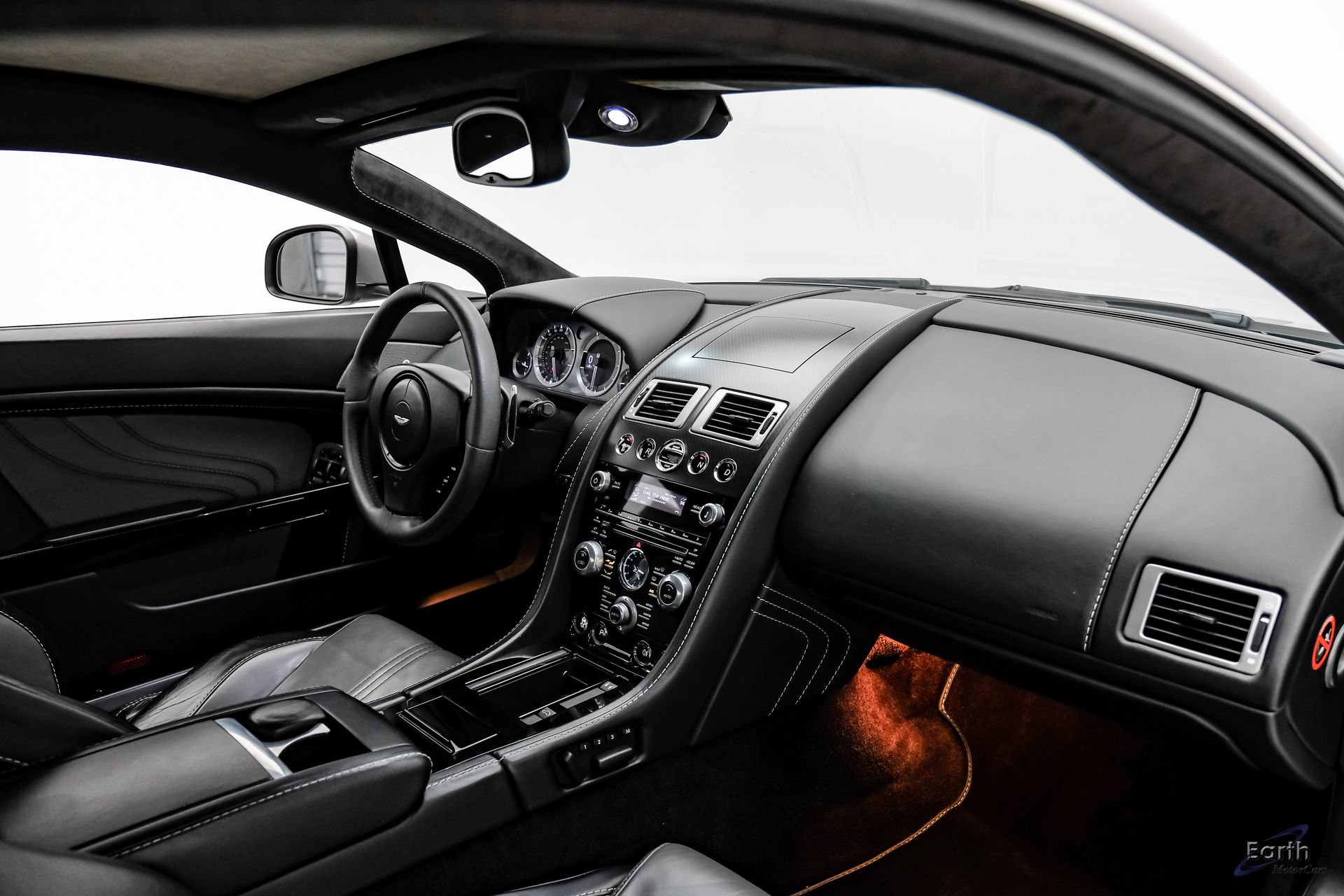 Used 2014 Aston Martin V8 Vantage S RWD image 44