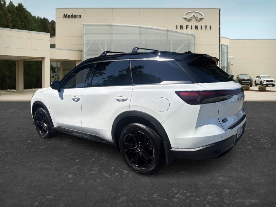 Certified 2026 INFINITI QX60 Sport w/ Dark Cargo Package AWD/4WD image 9