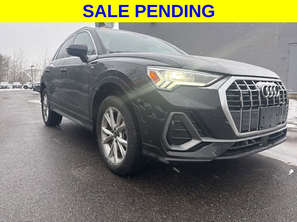 Used 2023 Audi Q3 2.0T Premium w/ Convenience Package image 8