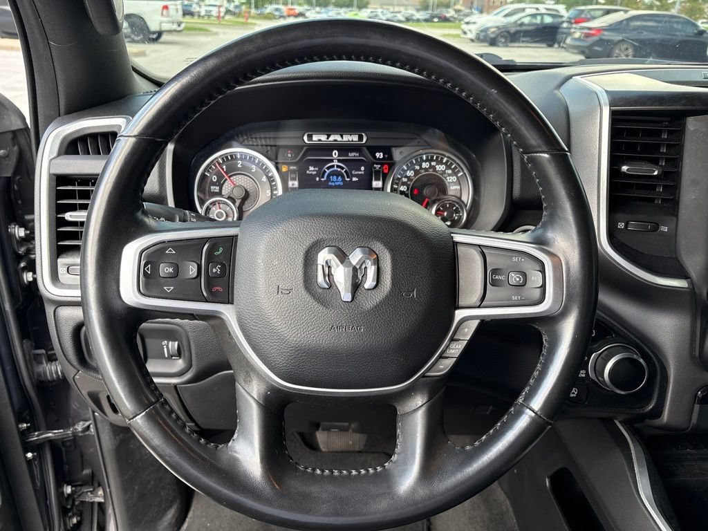Used 2022 RAM 1500 Big Horn AWD/4WD image 30
