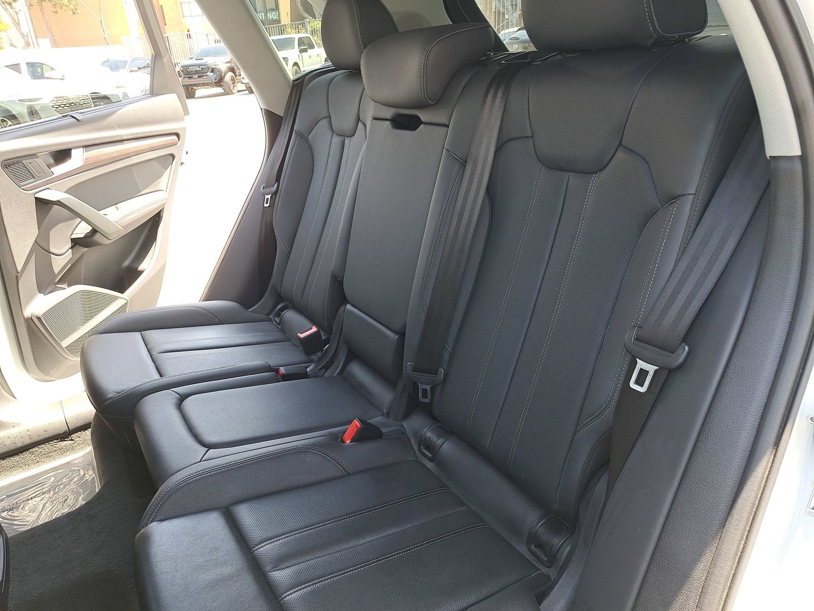 Used 2023 Audi Q5 e Premium Plus w/ Premium Plus Package AWD/4WD image 14