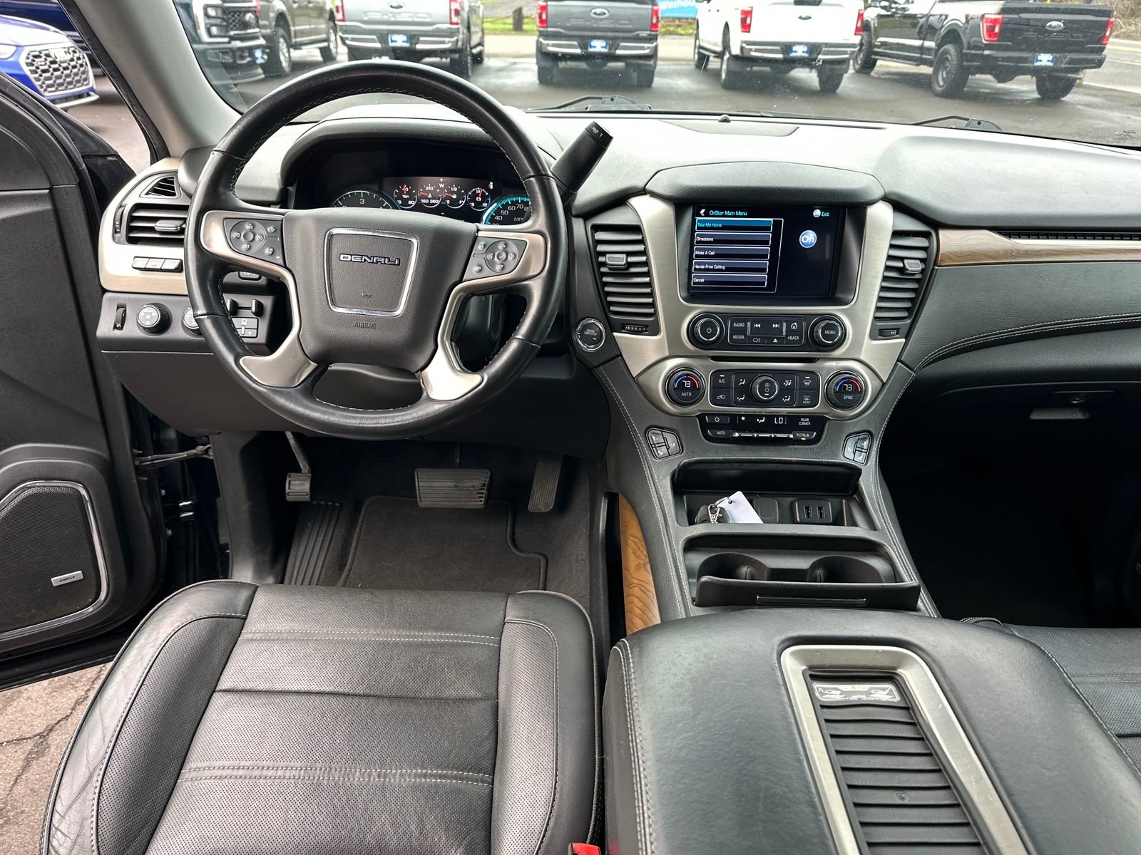 Used 2020 GMC Yukon XL Denali image 13