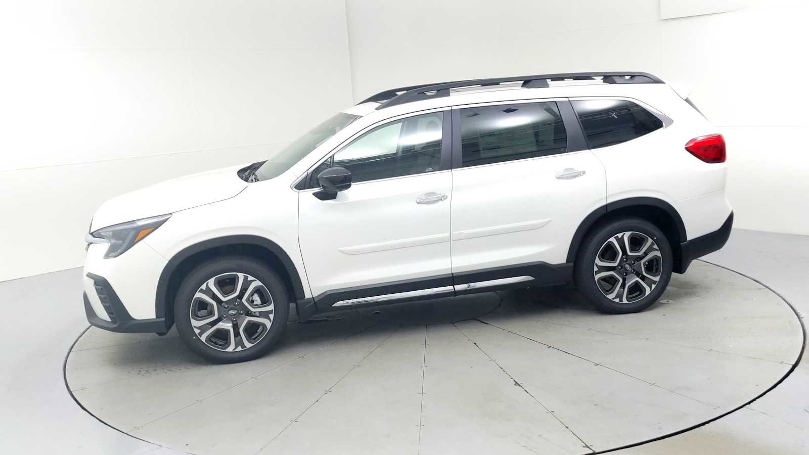 New 2025 Subaru Ascent Touring image 7