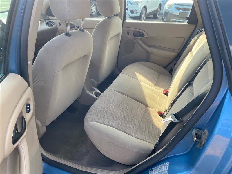Used 2001 Ford Focus SE image 10