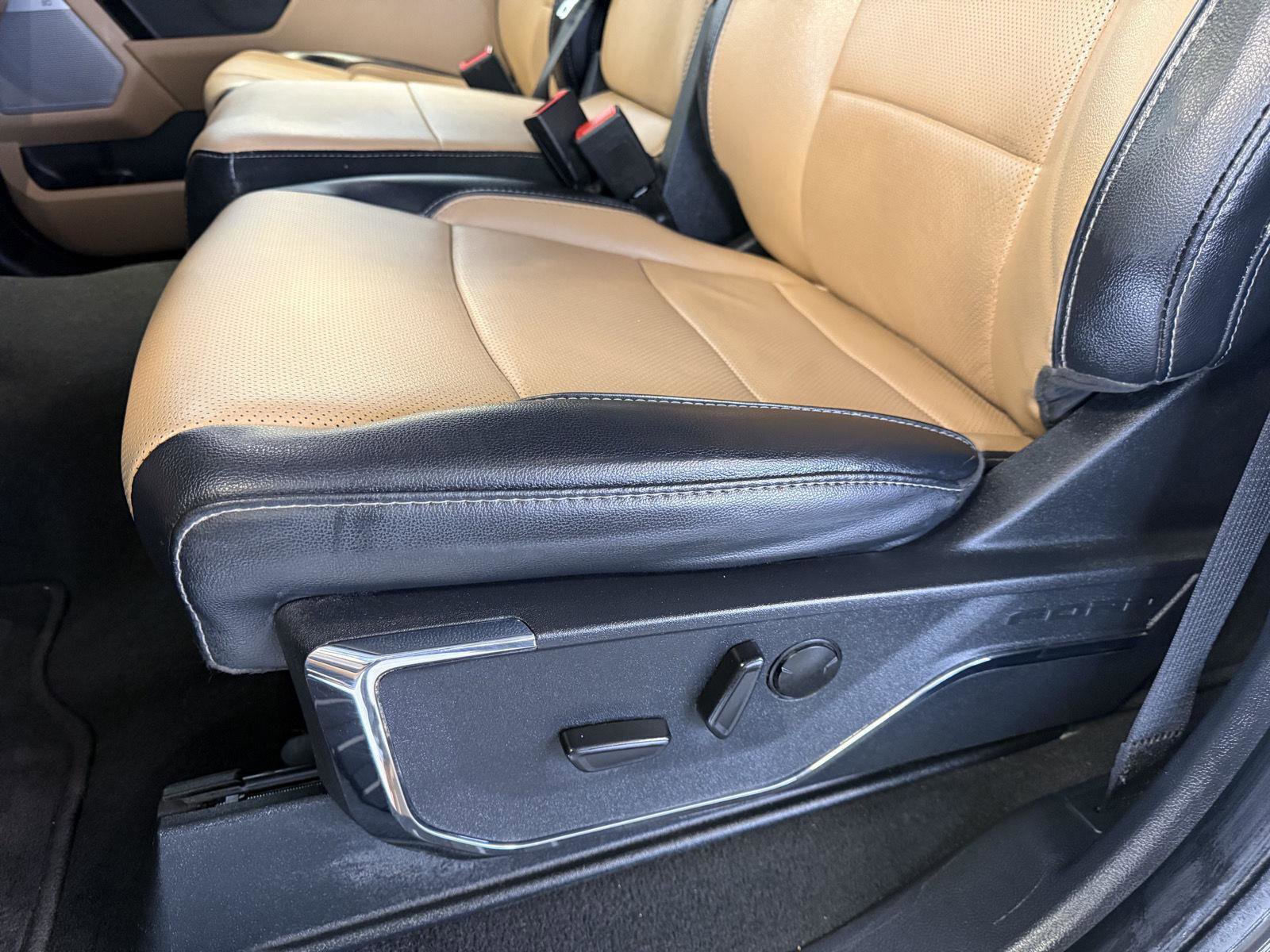 Used 2024 Ford F250 Lariat w/ Chrome Package image 20