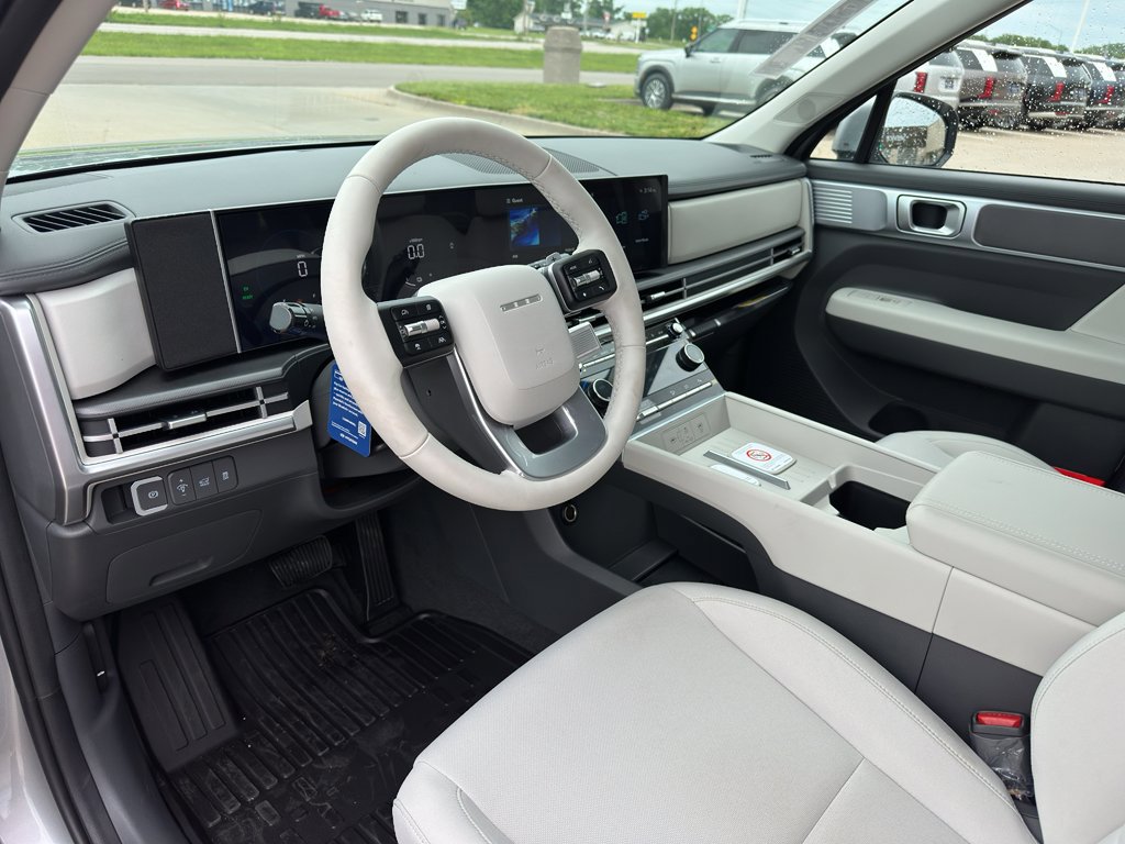 New 2026 Hyundai Santa Fe SE FWD image 12