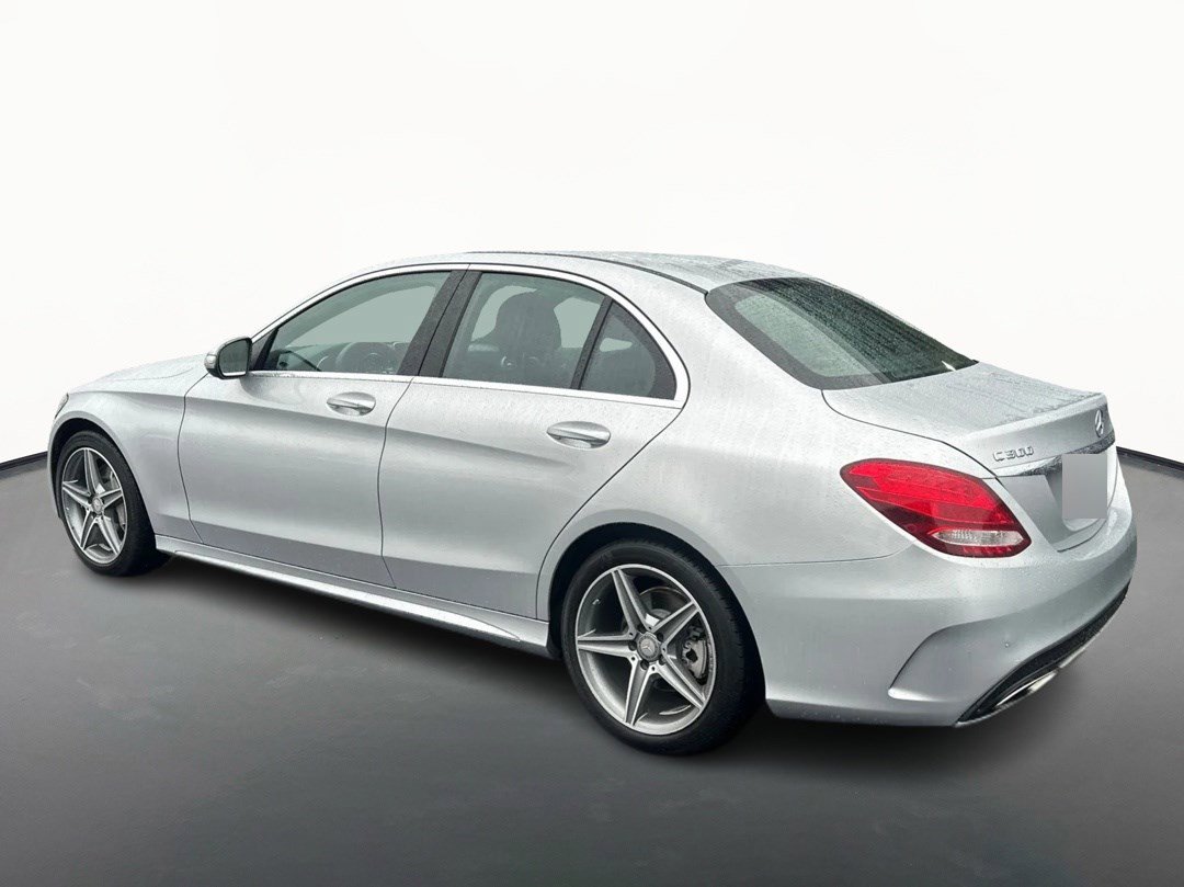Used 2015 Mercedes-Benz C 300 4MATIC Sedan image 5