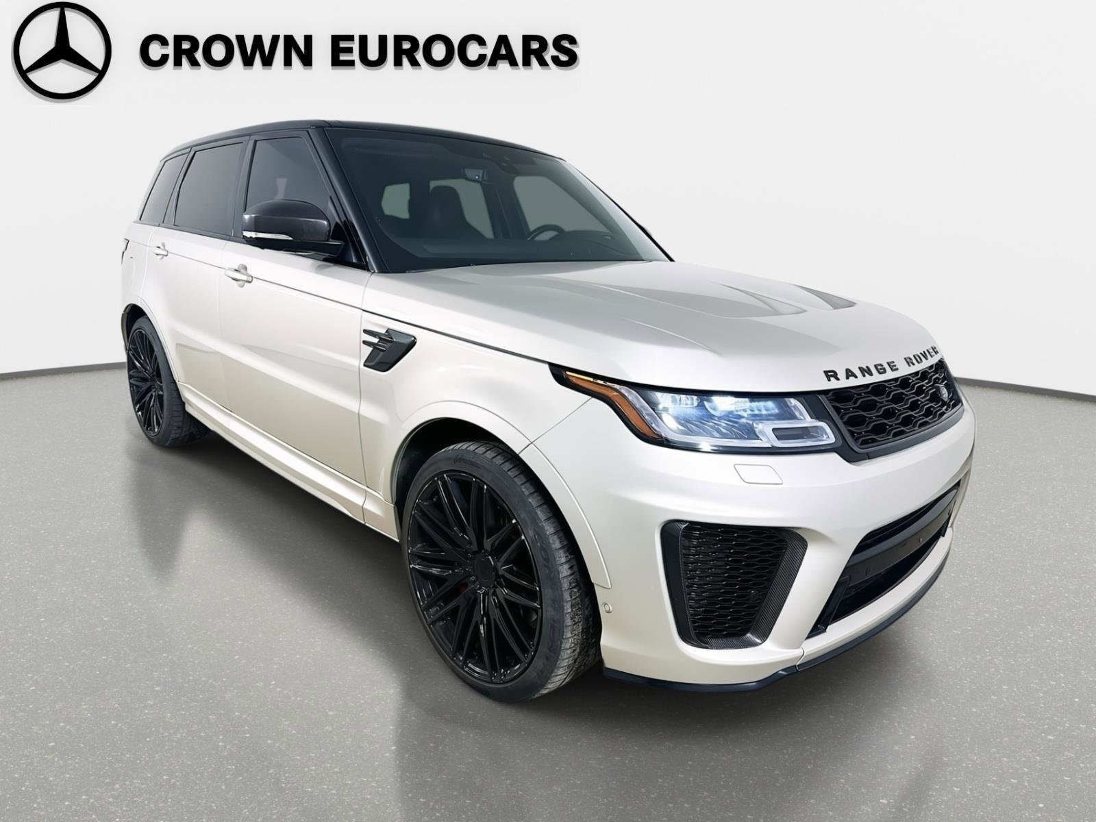 Used 2020 Land Rover Range Rover Sport SVR image 3