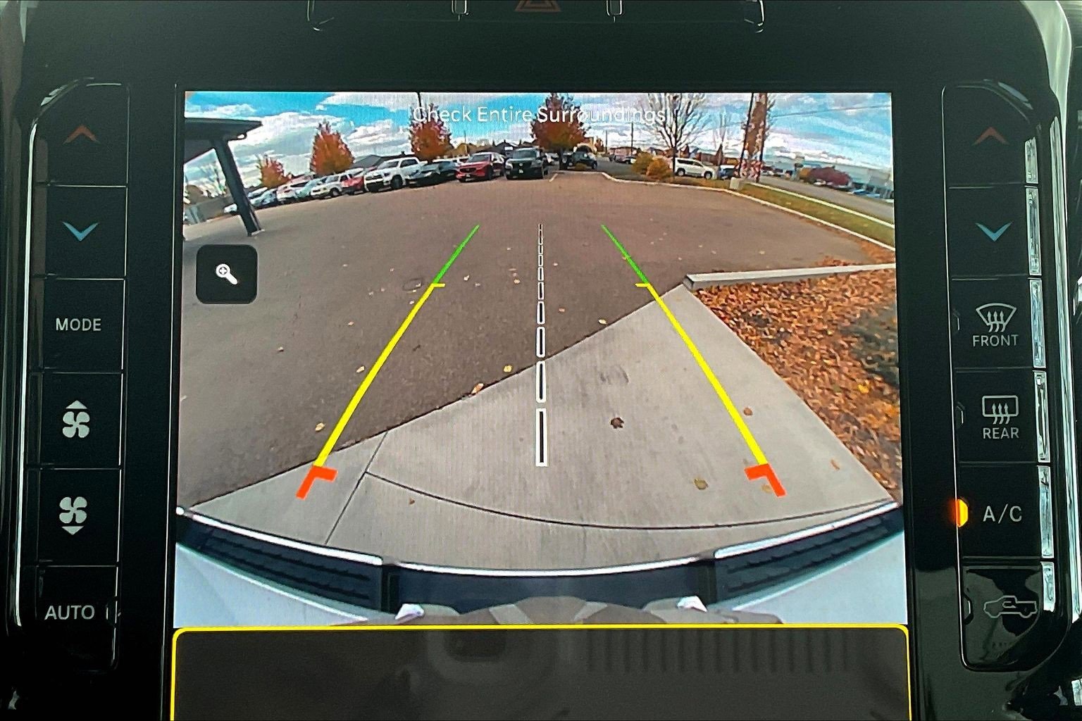 Used 2023 RAM 1500 Laramie image 13