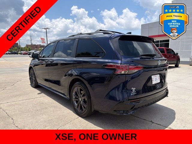 Certified 2025 Toyota Sienna XSE FWD image 7