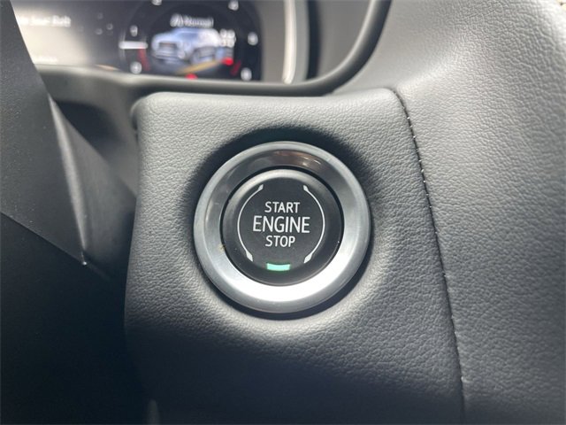 Used 2023 GMC Yukon AT4 w/ AT4 Premium Plus Package image 17