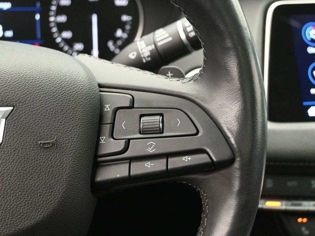 Used 2019 Cadillac XT4 Premium Luxury image 14