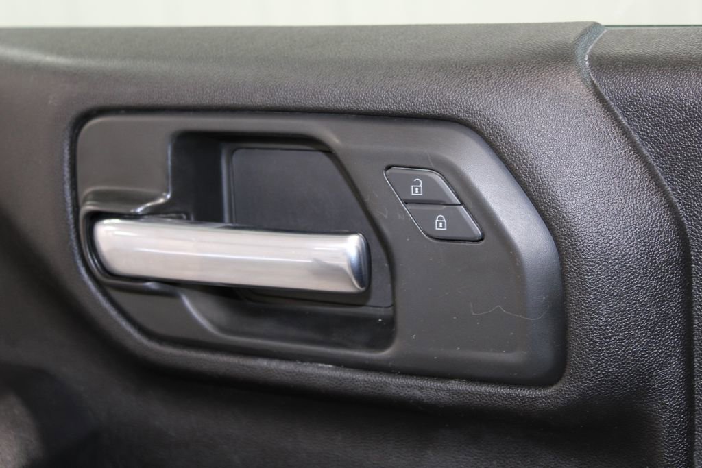 Used 2024 Chevrolet Silverado 2500 Custom w/ Custom Value Package image 38