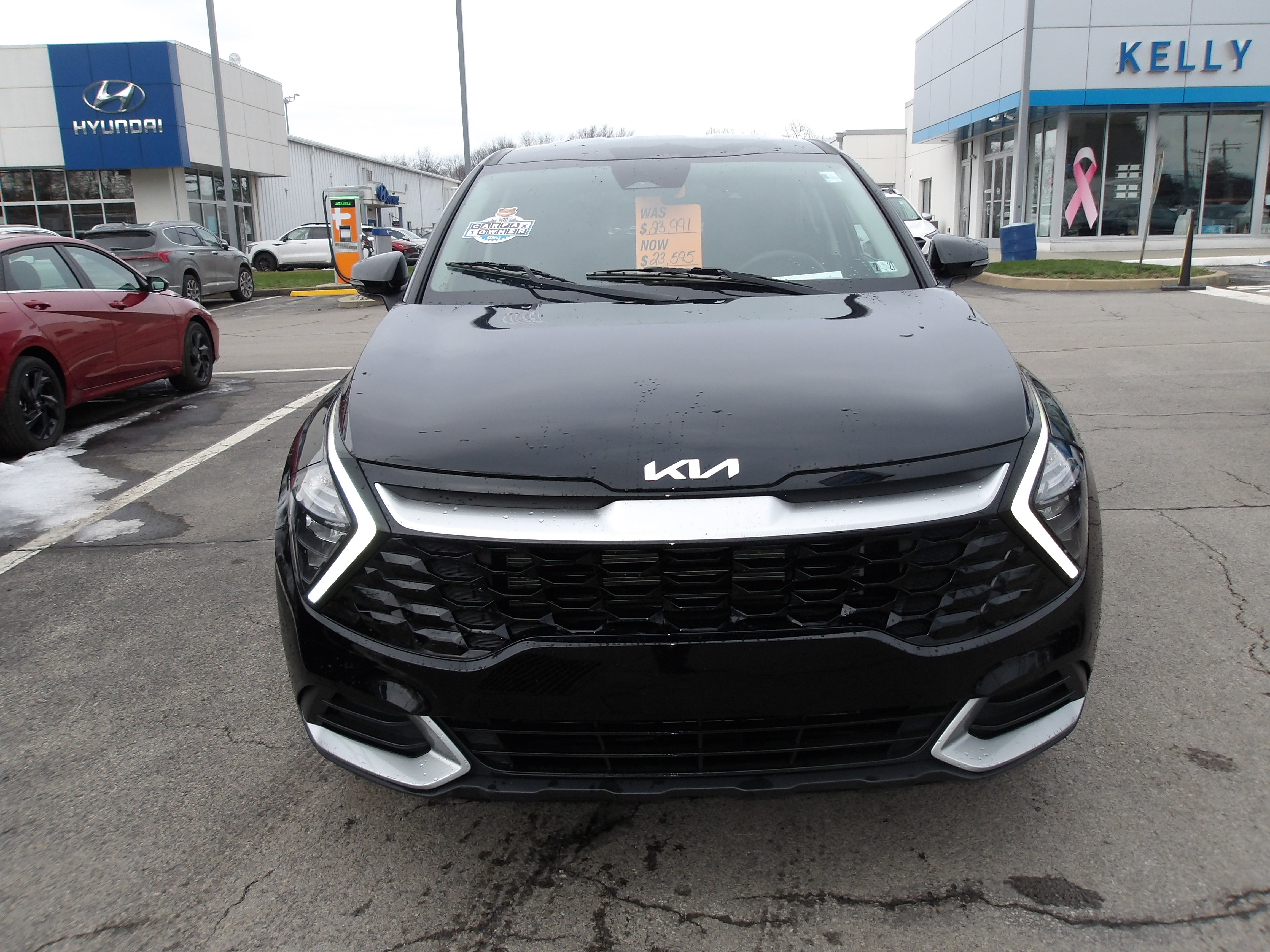 Used 2023 Kia Sportage EX FWD image 28