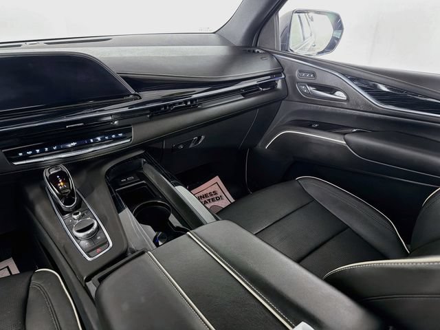 Used 2021 Cadillac Escalade Sport AWD/4WD image 23