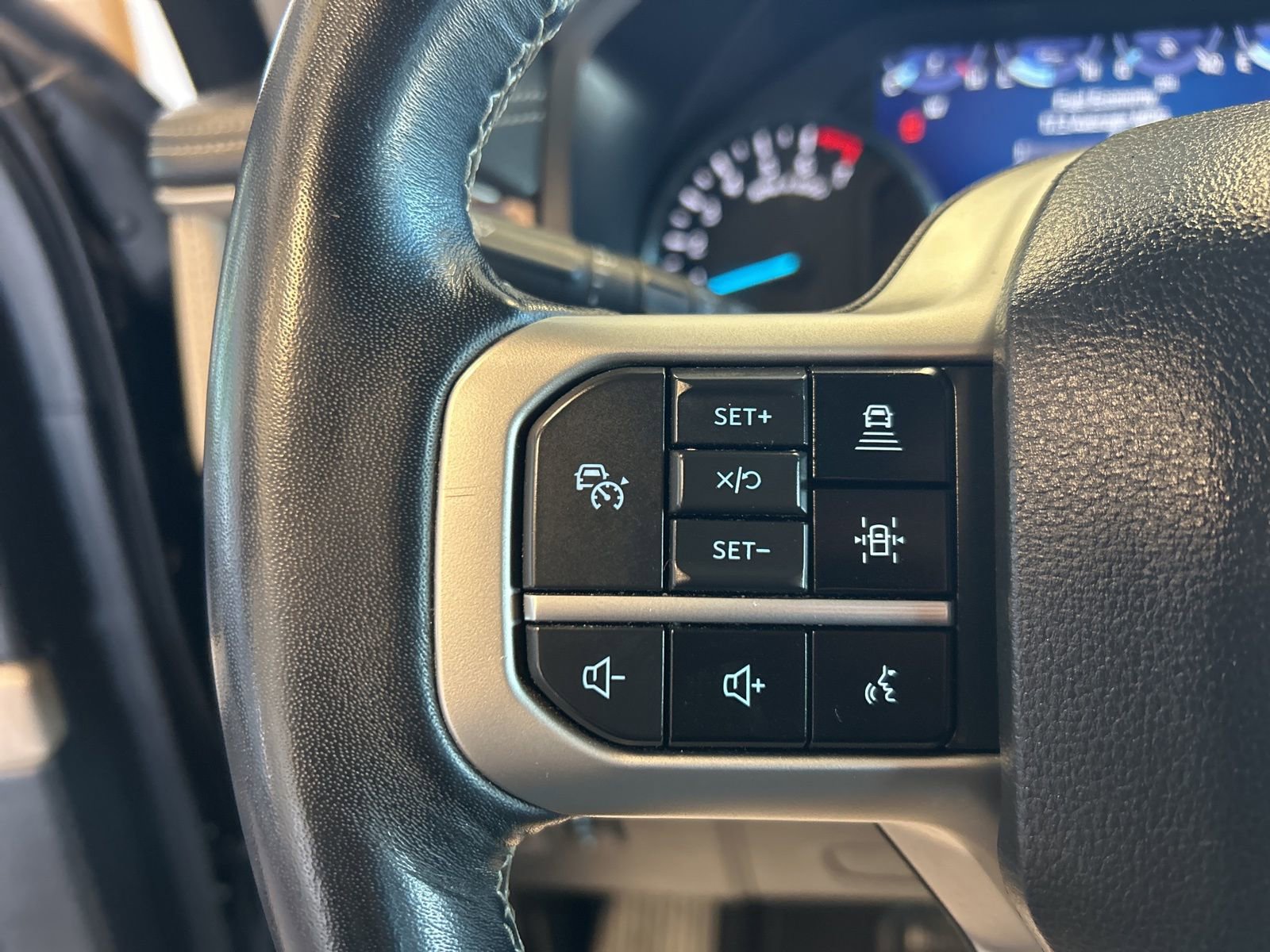 Used 2024 Ford Expedition Max Limited image 22