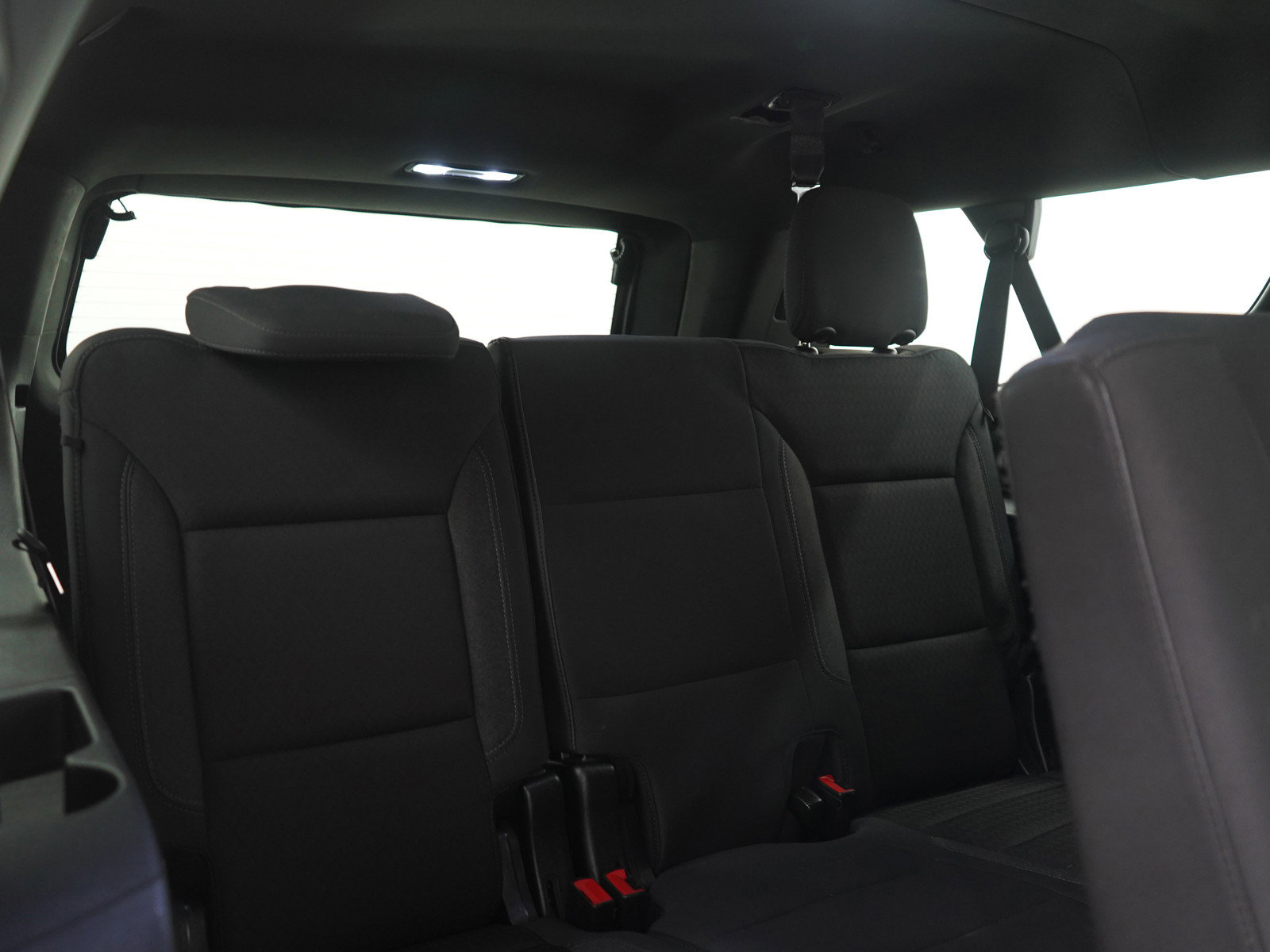 Used 2023 GMC Yukon XL SLE AWD/4WD image 12