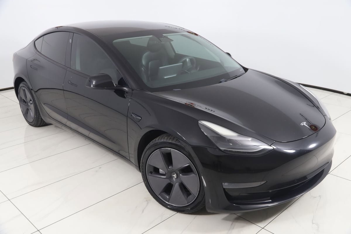 Used 2021 Tesla Model 3 Long Range AWD/4WD image 17