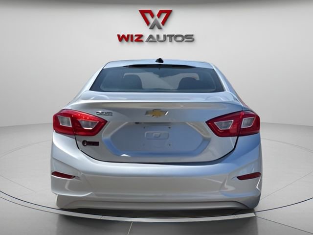 Used 2017 Chevrolet Cruze LS FWD image 4