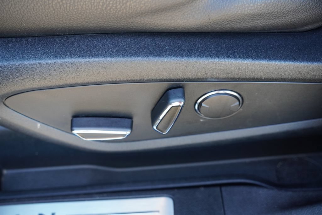 Used 2017 Lincoln MKC Premiere AWD/4WD image 24