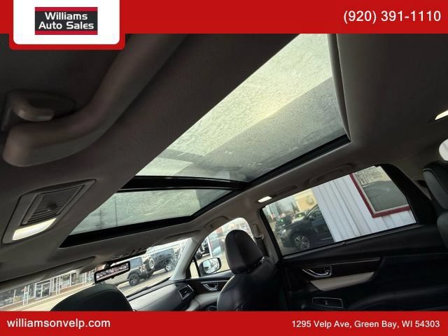 Used 2022 Subaru Ascent Touring w/ Popular Package #2A AWD/4WD image 2