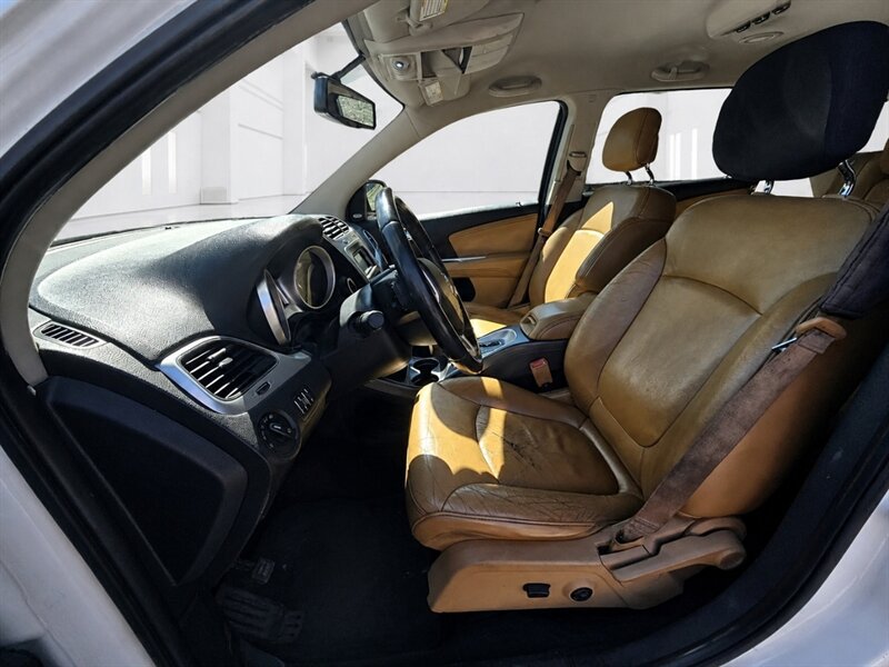 Used 2012 Dodge Journey Crew w/ Flexible Seating Group AWD/4WD image 37