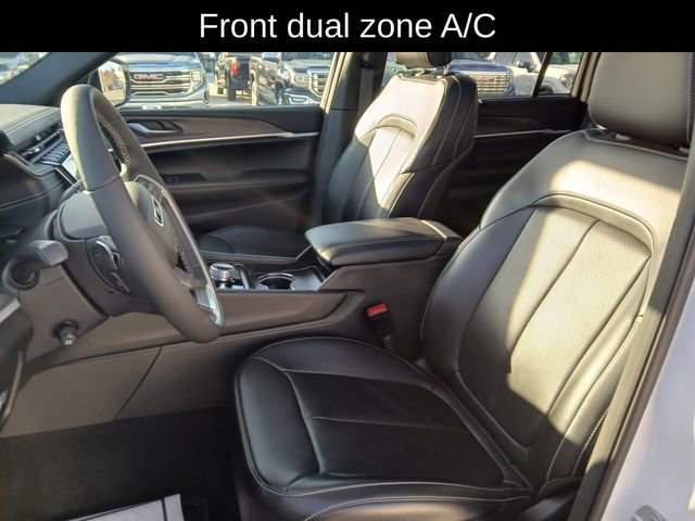 New 2025 Jeep Grand Cherokee L Limited w/ Luxury Tech Group II image 11