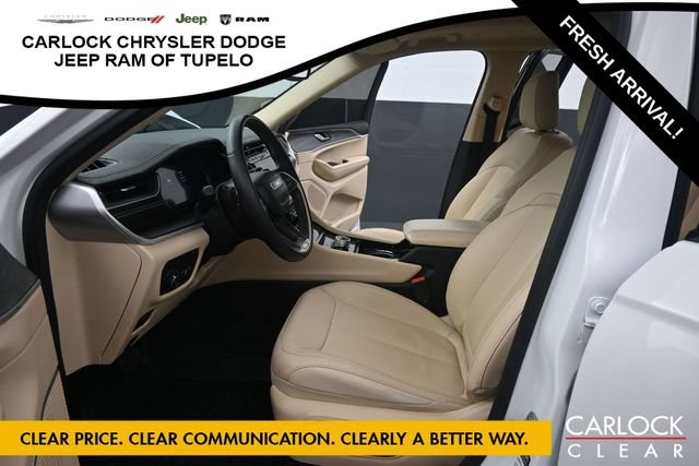Used 2021 Jeep Grand Cherokee L Limited RWD image 12